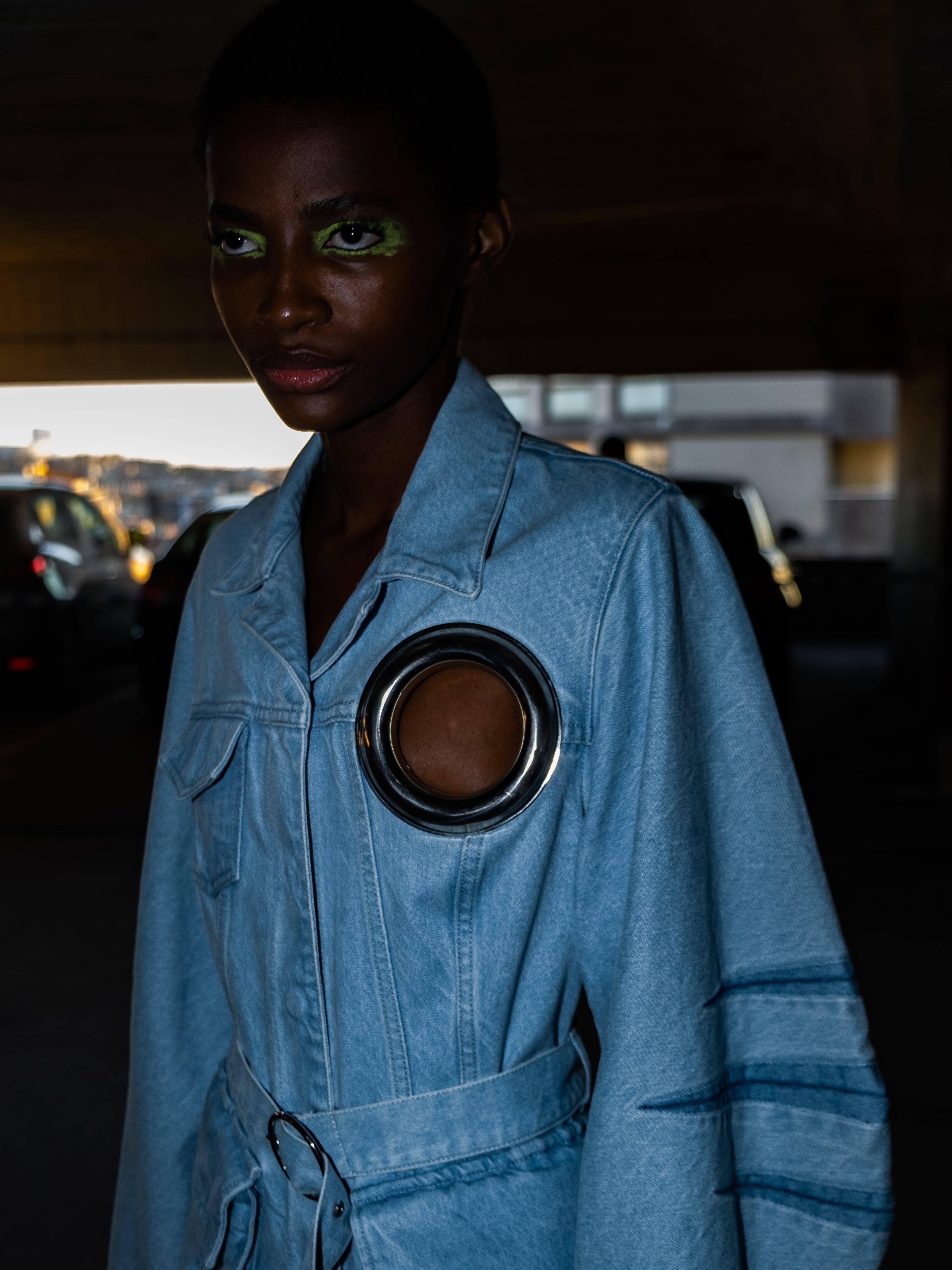 Marques'Almeida SS23, Backstage — 1